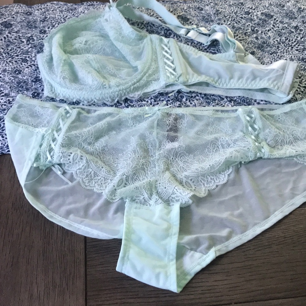 Adore matching bra and panties.